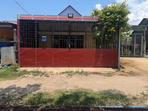 ផ្ទះលក់ ក្រុងកំពត $2,5000