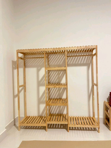 ធ្នើ /  clothes organized