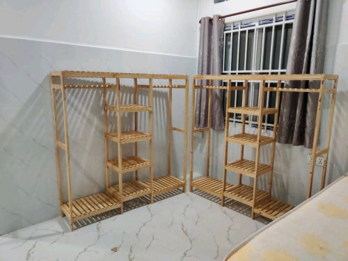 ធ្នើ /  clothes organized