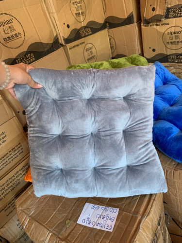 កែប រឺក្នើយអង្គុយ Cushion