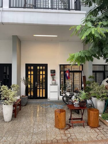 ផ្ទះវីឡាជួល នៅបុរីប៉េងហួត បឹងស្នោ (គម្រោង Eco Romance) តម្លៃ 650$ ផ្ទះស្អាតបែបអ៊ឺរ៉ុប សំភារះមាសិតម៉ង