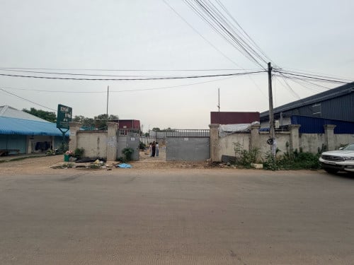 ដីជួលជិតផ្សារ eon 2