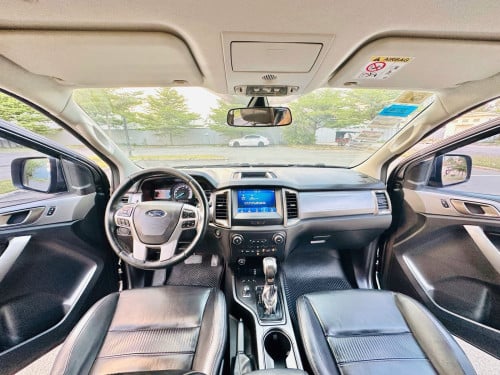 លក់ Ford Ranger XLT 2022 ម៉ាសុីនធំ3.2L ថ្នាំសុីន100% ម្ចាសដើមទី១ថ្មីណាស់