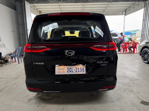 ពុកម៉ែដែលស្រលាញ់ GAC M6 2025 គីឡូតិច