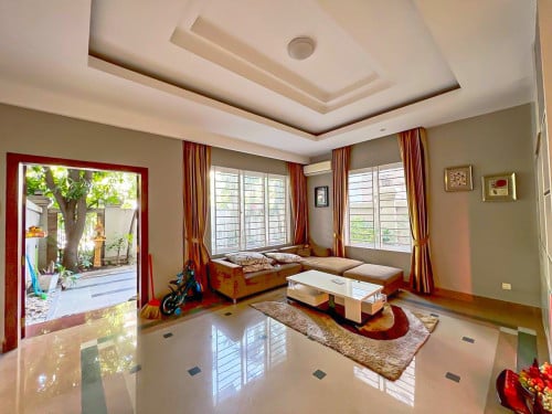 វីឡាភ្លោះ សម្រាប់លក់ នៅក្នុងបុរីប៉េងហួតបឹងស្នោរ (គម្រោង ផ្លាទីនីម) H-15787