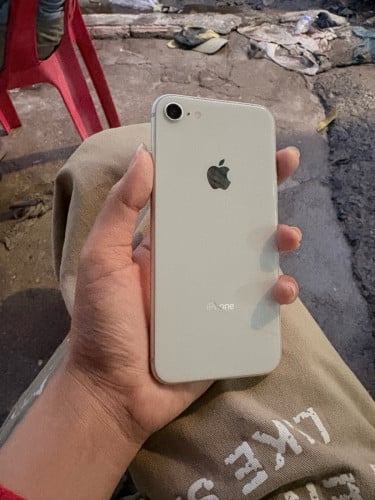 លក់ទូរស័ព្ទiphone 8 35$