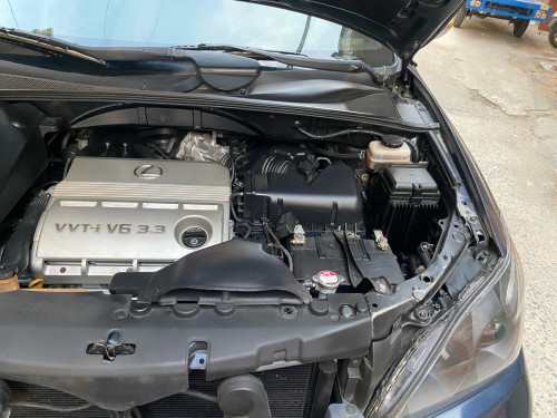 ឡានលក់ Lexus 330 ឆ្នាំ04ប៉ុង1 ពាក់កណ្តាល ហ្វូល