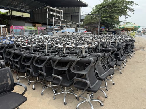 កៅអីofficeមួយទឹក