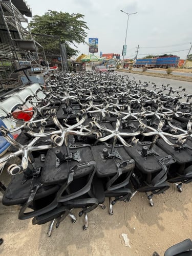កៅអីofficeមួយទឹក