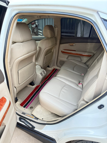 លក់rx330 best option ប៉ុងមួយឡានថ្មី
