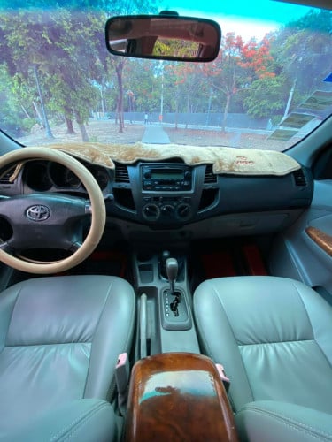 ឡានលក់ToyotaVigoឆ្នាំ2005ប៉ុង2កាប់ពីតាស់ប្រភេទឡានក្រុមហ៊ុនតំលៃ18900$ធានាជូនឡានអត់បុលប៉ះនៅស្អាតមាជុំ