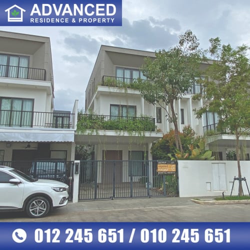🏘 វីឡាភ្លោះ (Twin Thom) ក្នុងបុរី ចន្ទគីរី ត្រូវការលក់បន្ទាន់ខ្លាំង (កូដ៖ A06-061541)