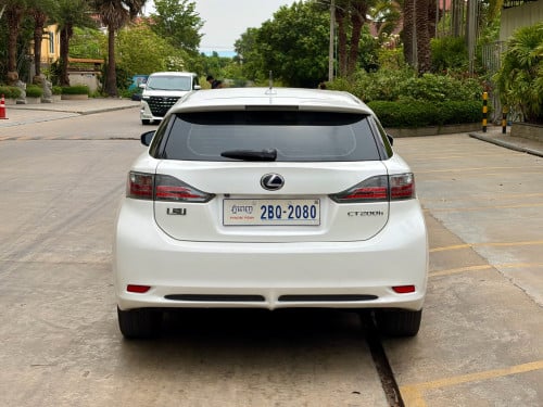 2011 Lexus CT200h Premium Hybrid