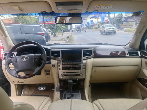 2015年精品LX570