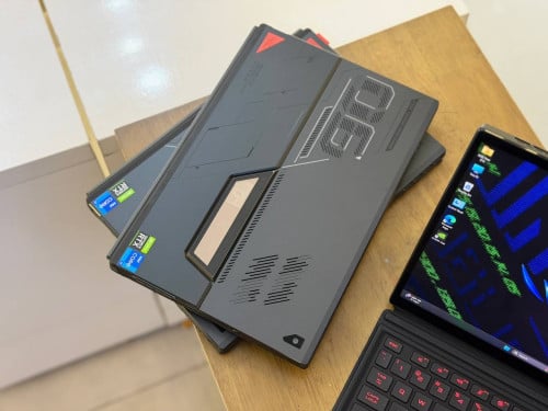 Asus ROG Flow Z13 GZ301ZC ( Grade A )CPU Core i7-12th, RAM 16GB, SSD 512GB, VGA Nvidia RTX3050 4GB