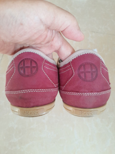 ORIGINAL HUGO BOSS USED SHOES FOR SALE