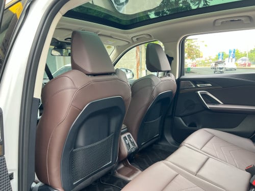 BMW IX1 xDrive30L EV 2024