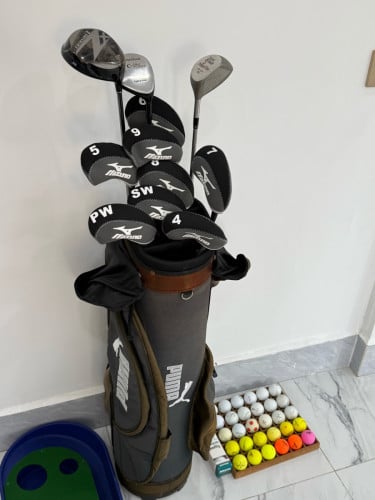 Complete Golf Practice Set – $150Perfect for beginners or office/home practice