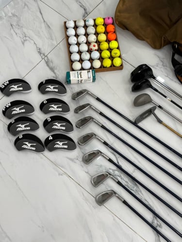 Complete Golf Practice Set – $150Perfect for beginners or office/home practice