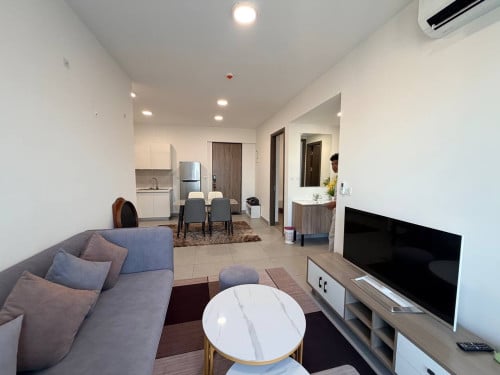 Condo 2 bedrooms for rent at Urban Village