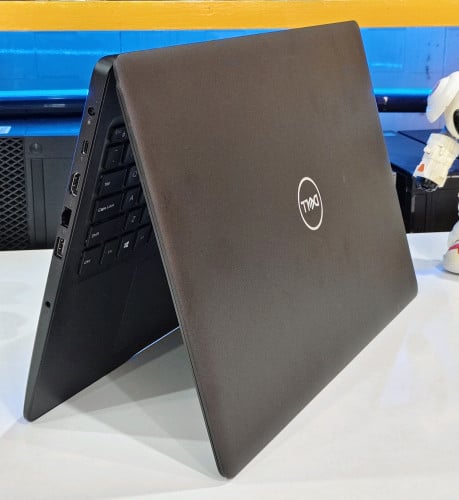 Dell latitude 3590