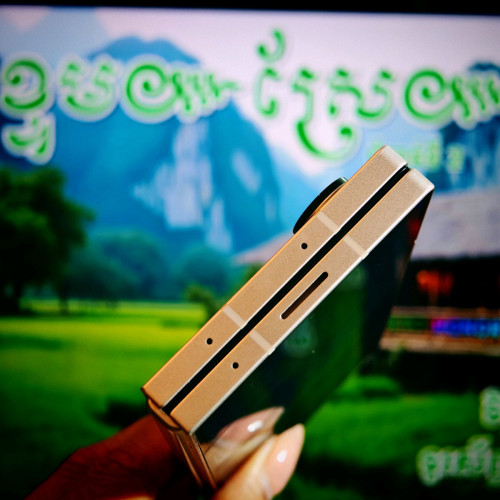 Galaxy Z Fold6 Sim2 (វ៉ៃដូរបាន)មានធានាច្បាស់លាស់ត្រឹមត្រូវ