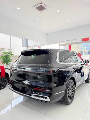 Geely M9 PHEV full option