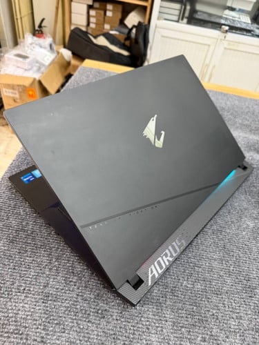 Gigabytes AORUS 17 2023 Gaming