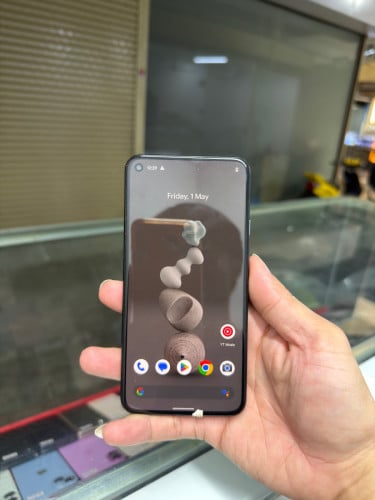 Google Pixel 5 Black Ram6GB HD128GB Phone Condition 95% , ដានអេក្រង់ , ម៉ាស៊ីនសានុំ