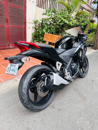 HONDA CBR 810$ , 250cc , 2015 , Japan have lD card