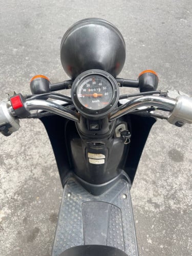 Honda today (50cc, year2011, 440$) have all documents