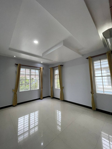 House for rent 5bedroom and 6bathroom close to Aeon Sen Sok