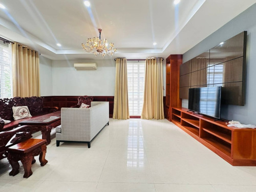 House in Berey good location for rent