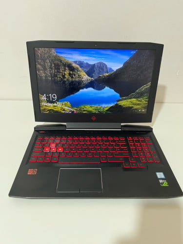 HP OMEN 15