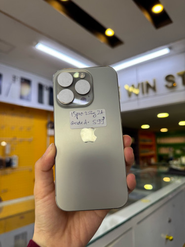 iPhone 15pro 256g ZA 599$