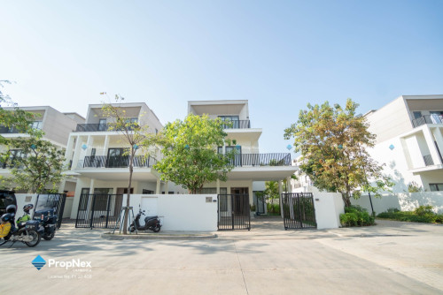 Klem Villa for Sale Rare Corner Villa with Private Garden โ Borey Chankiri I๐ฟ