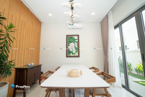 Klem Villa for Sale Rare Corner Villa with Private Garden โ Borey Chankiri I๐ฟ