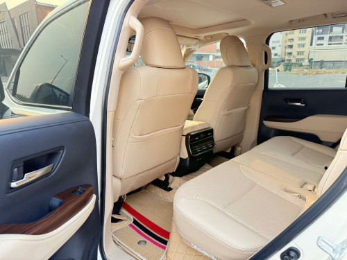 Land Cruiser 2022 twin turbo