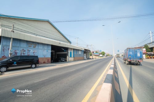 Land for Rent โ Prime Location Along Main Road, ideal for business, warehouses, storage.