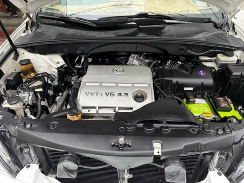 Lexus 330 04/H/F/pong1/2AM 21900$