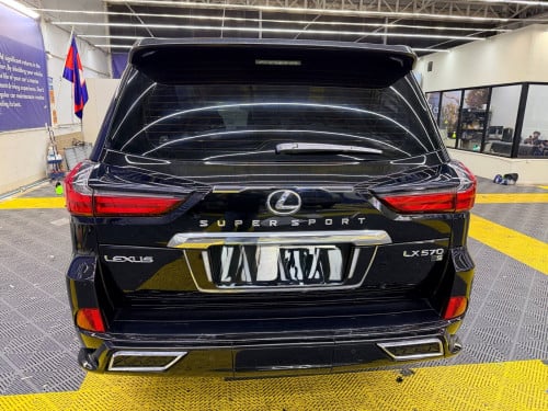 Lexus 570 2017 Arab
