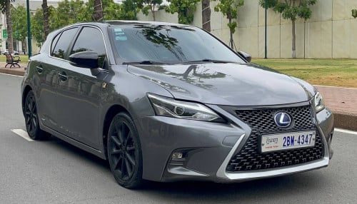 Lexus ct200h 2012 Hybrid ម្ចាស់ដើម ស៊ីសាំងតិច