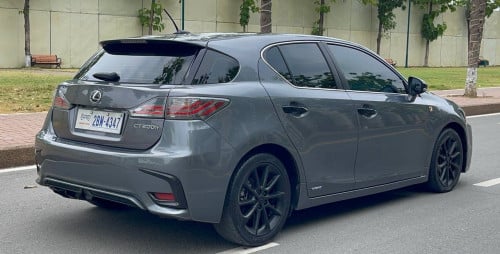 Lexus ct200h 2012 Hybrid ម្ចាស់ដើម ស៊ីសាំងតិច
