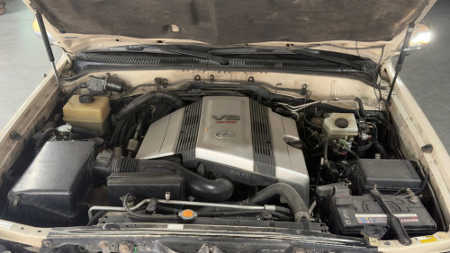 Lexus Lx470 04 [Full Option] + ធុងហ្គាស ចរចារបាន