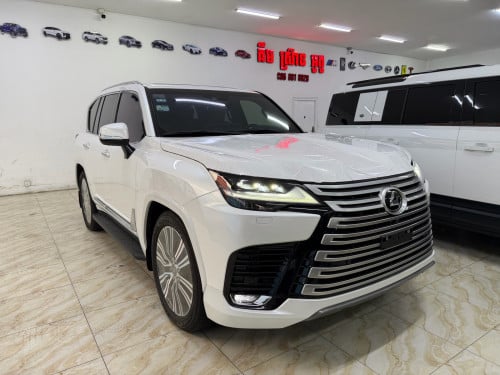 LEXUS LX600 2022