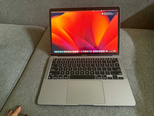 Macbook Air M1 99% ចចារ