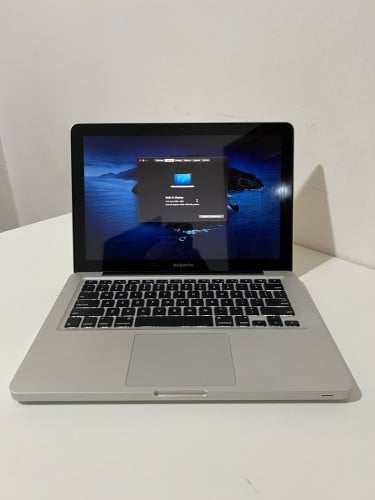 MACBOOK Pro 2012