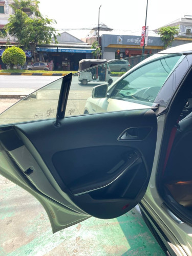 Mercedes Benz CLA 45 AMG 2014 តម្លៃ​ ធូរ​​ ធូរ 24500$