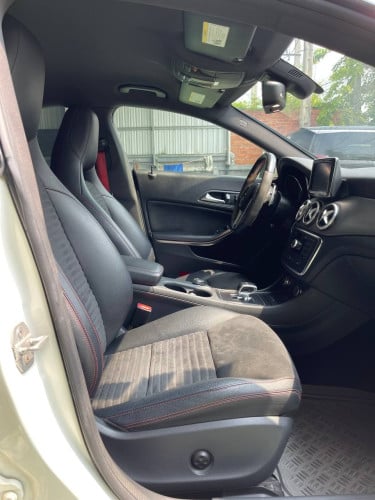 Mercedes Benz CLA 45 AMG 2014 តម្លៃ​ ធូរ​​ ធូរ 24500$