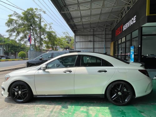 Mercedes Benz CLA 45 AMG 2014 តម្លៃ​ ធូរ​​ ធូរ 24500$